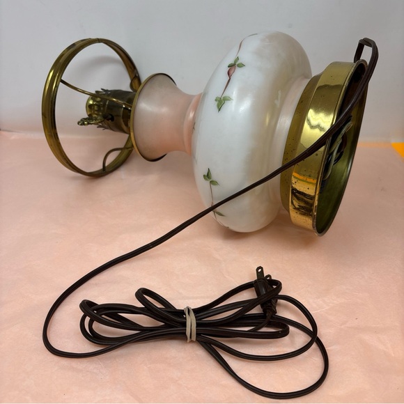 Vintage Floral White Glass Table Lamp with Pink Rose Detail • no top • works - Picture 11 of 16